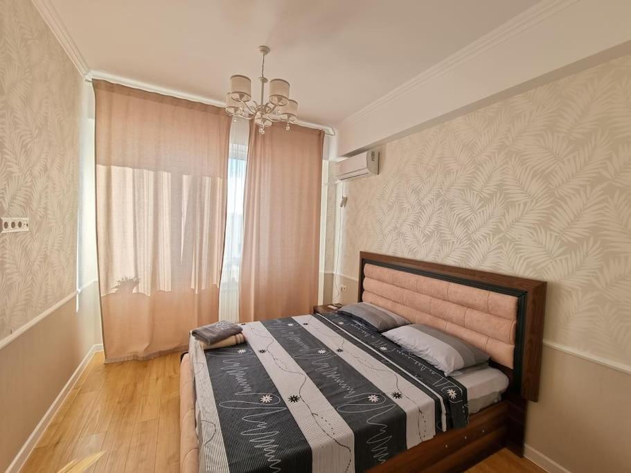 Grand Excelent New Ultra Central Apartments Chişinău Extérieur photo