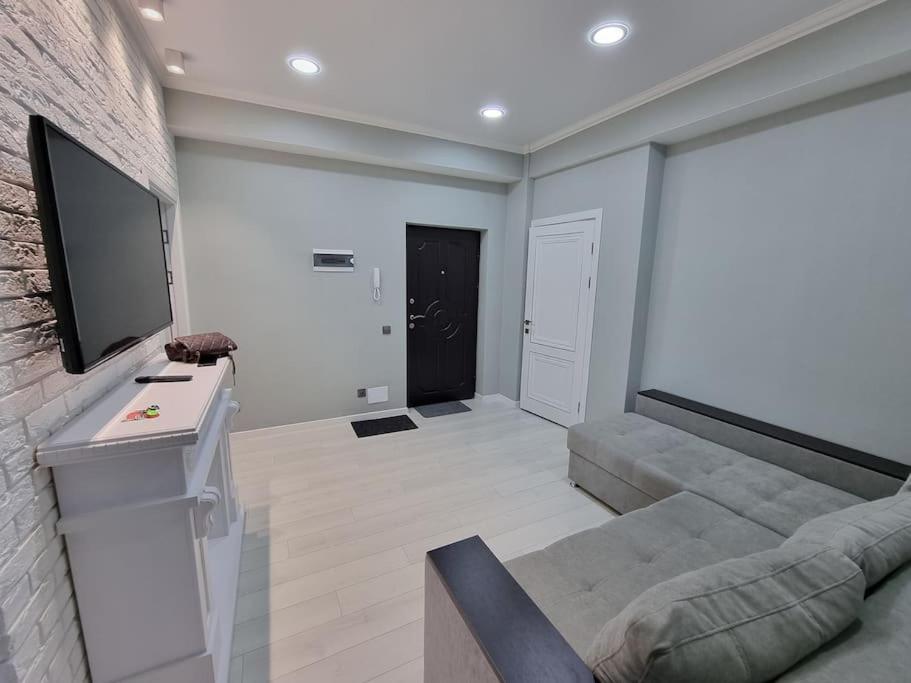Grand Excelent New Ultra Central Apartments Chişinău Extérieur photo