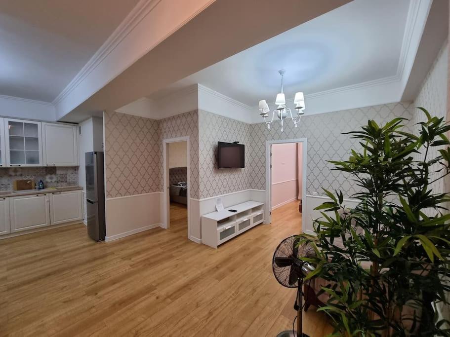Grand Excelent New Ultra Central Apartments Chişinău Extérieur photo