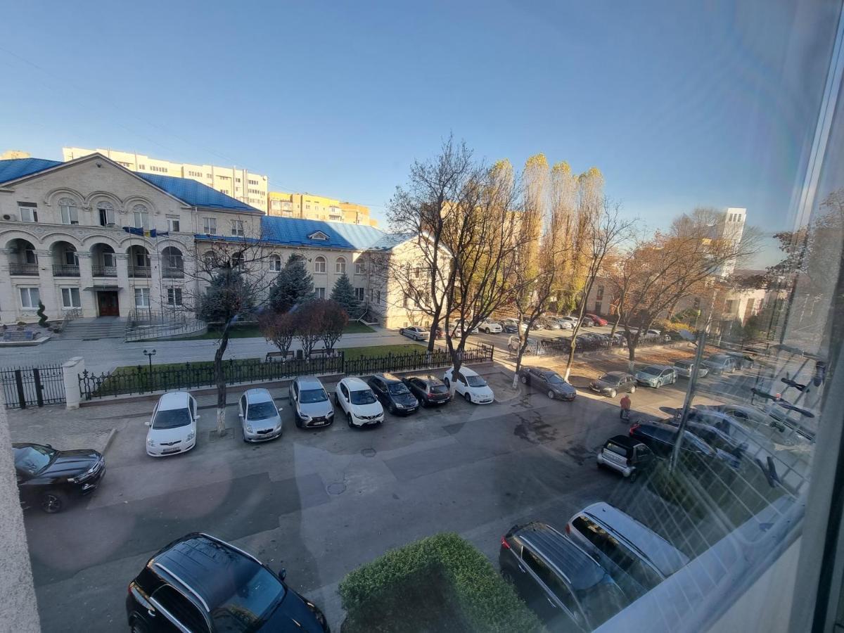 Grand Excelent New Ultra Central Apartments Chişinău Extérieur photo