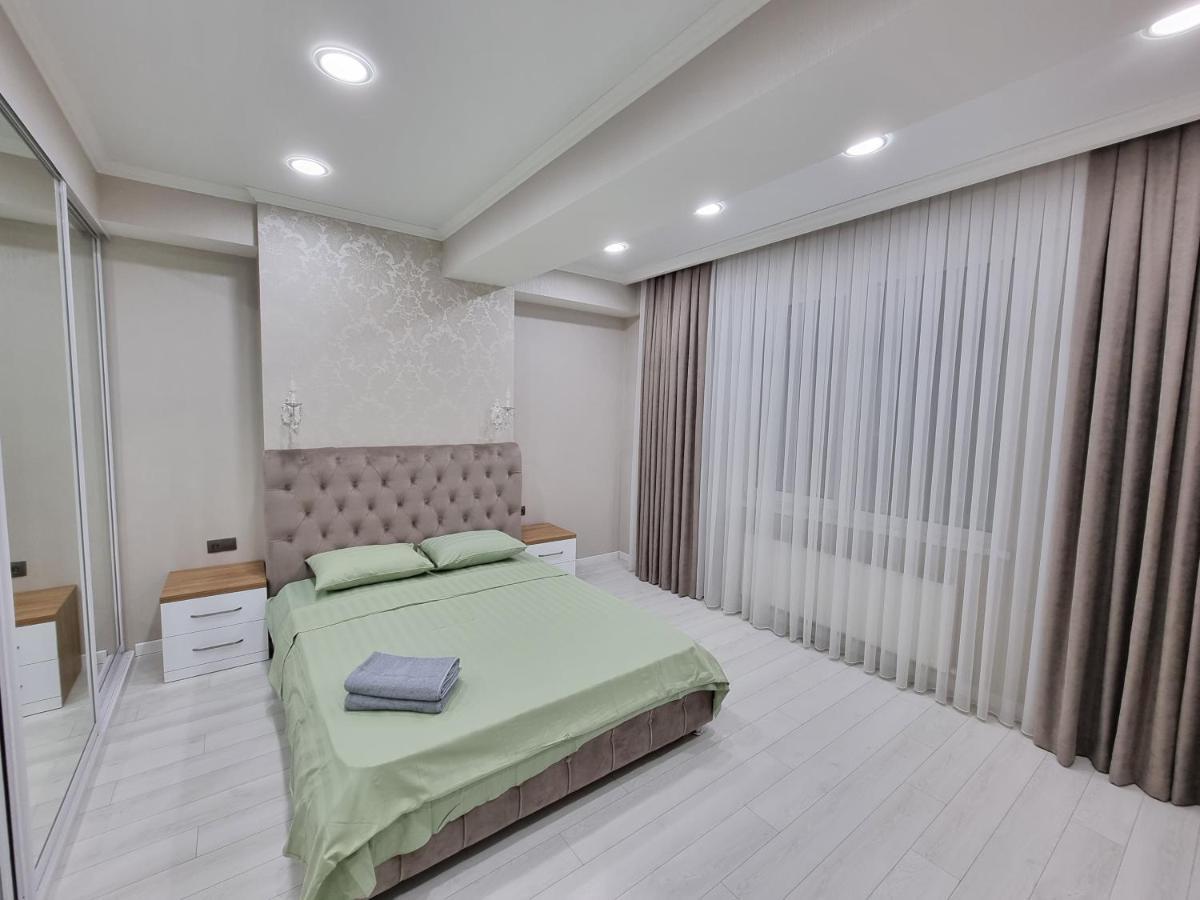 Grand Excelent New Ultra Central Apartments Chişinău Extérieur photo